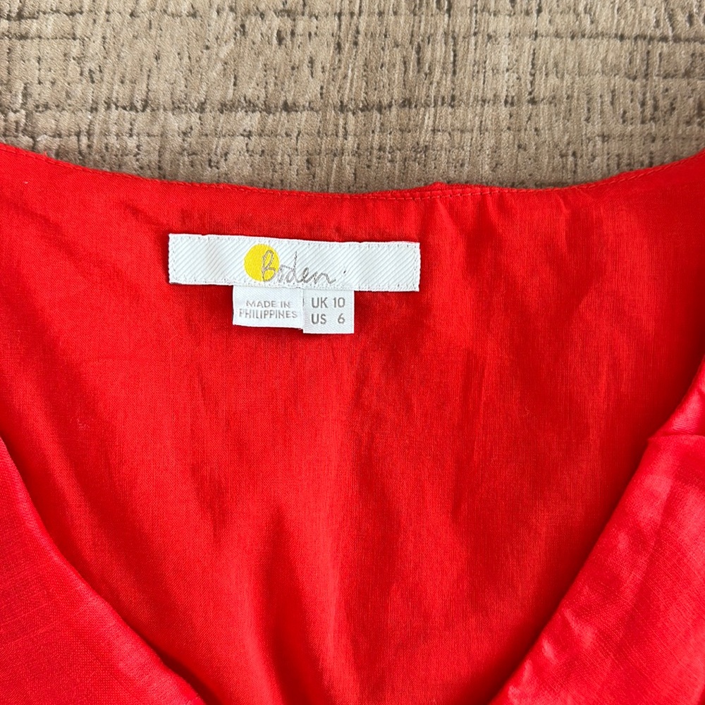 BODEN red v-neck ruffle sleeveless top sz. 6 - Picture 3 of 7